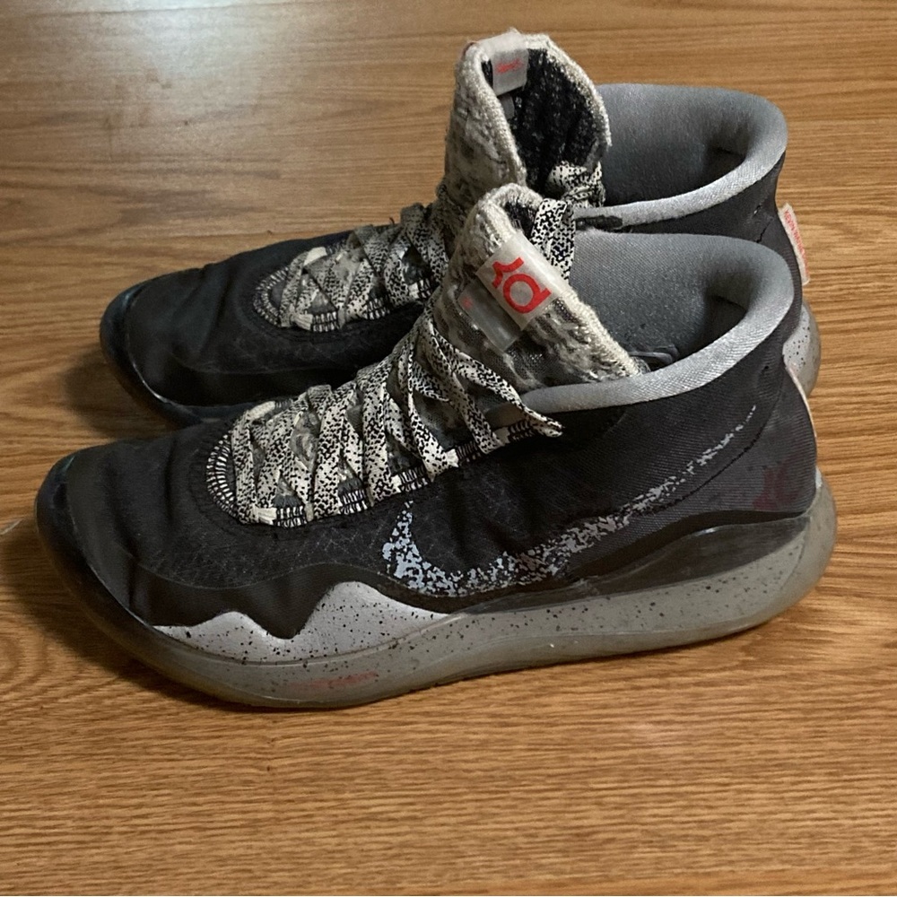 Nike Black and Gray KD 12 “Wolf Black” High-Top Sneakers, size 6 AR4229-02